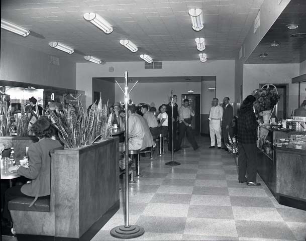 Overland Cafe 1947-1948 (10)